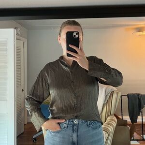 Vintage women’s silk olive green button up shirt